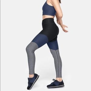 Outdoor voices 7/8 springs leggings